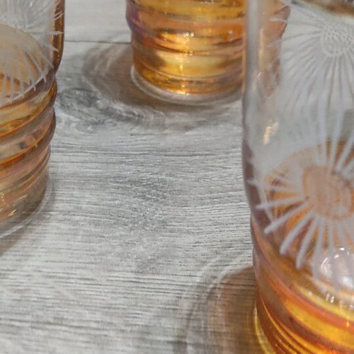 Vintage glasses set of four like new with gold design