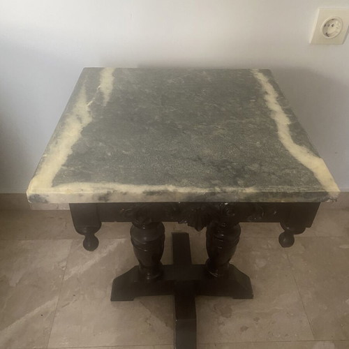 Coffee tables like new, one large and two smaller, wood and marble
