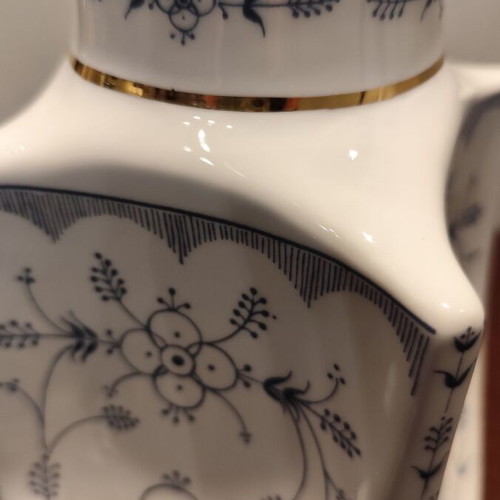 Limoges porcelain vase like new with blue decoration and gold details