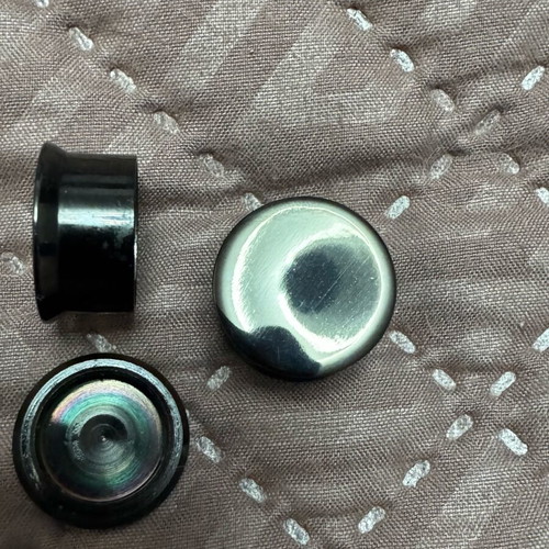 Flushes 16mm like new, titanium