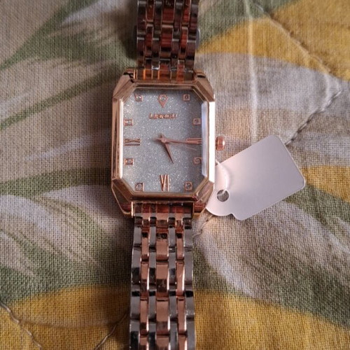 Wristwatch new, pink gold and silver with bracelet