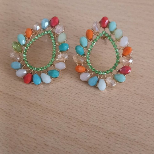 Earrings with multicolored stones new