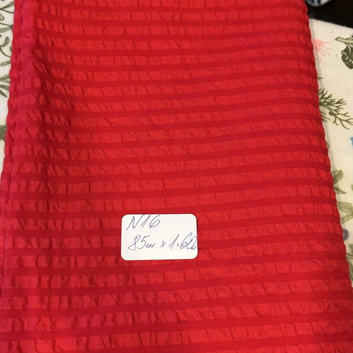 Crepe fabric, bright red, 90cm x 3.20m