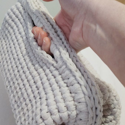 Handmade bag with frame beige, made of mako yarn