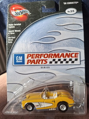 Hot Wheels 100% GM Performance Parts '58 Corvette κίτρινη και Corvette SR2 μπλε Real Riders