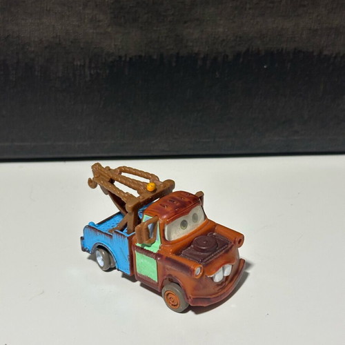 Disney Pixar Cars Mater Tow Truck with Pull Back Mechanism like new