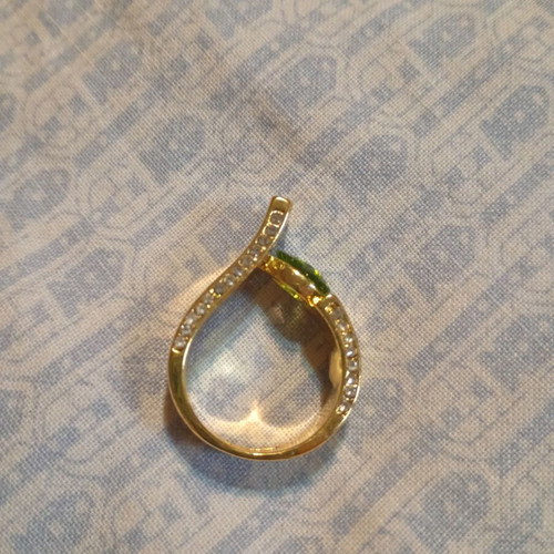 Ring with diamonds and green zircon, new