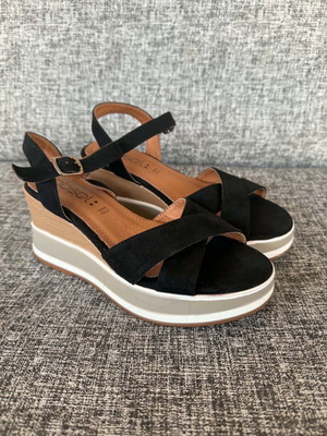 Obsel leather women's sandals size 38, black platform