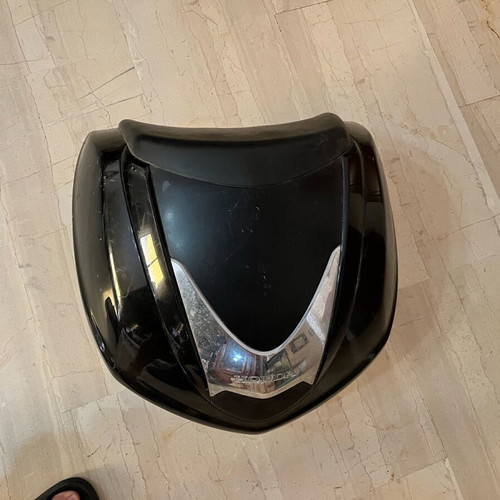 Honda motorcycle top case used, good condition
