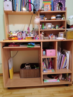 Computer desk for elementary student