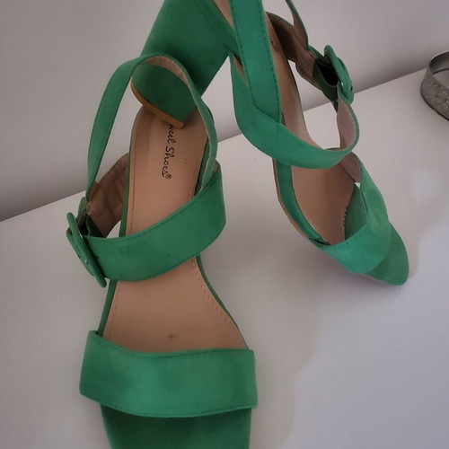 Celestino green sandals like new, size 39, with thick heel