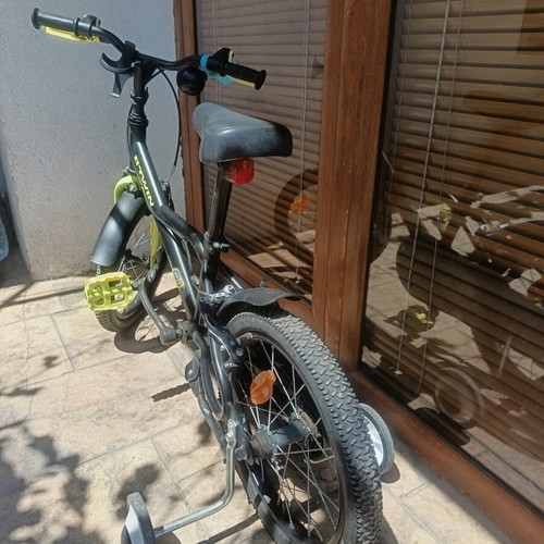 Dechatlon B'Twin Dark Hero 500 kids bike used, 16 inch wheels