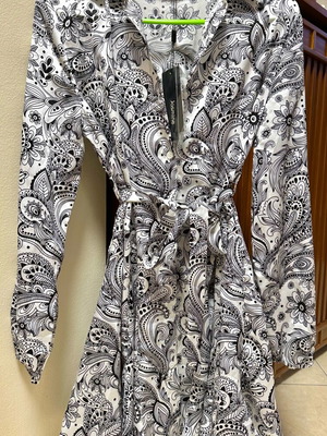 Jasmine long-sleeve dress black and white new, mini with belt