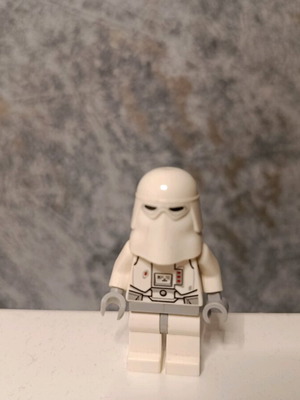 Lego Snowtrooper Star Wars in good condition