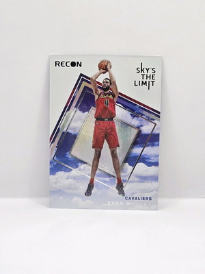Panini Recon Evan Mobley Sky's The Limit Rookie κάρτα σαν καινούργια