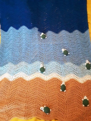 Knitted baby blanket new, handmade, 90x110 cm