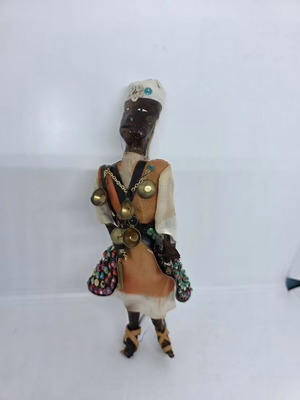 Figurine