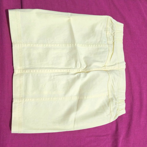 Terranova skirt yellow XS like new