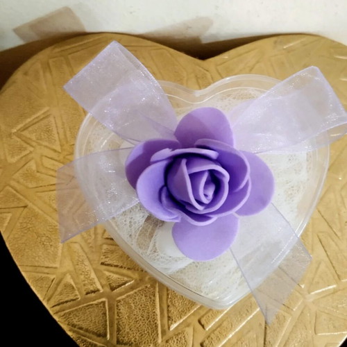 Handmade plexiglas heart-shaped bombonieres made to order