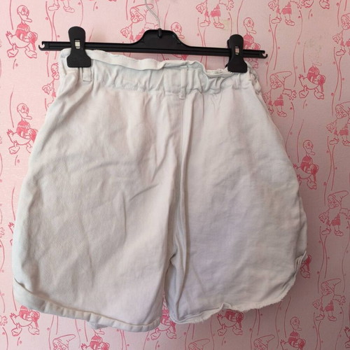 Denim shorts white used in good condition