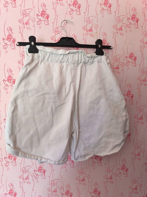 Denim shorts white used in good condition