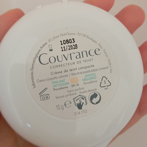 Avene Couvrance Cream Compact Make Up SPF30 Porcelaine 1.0