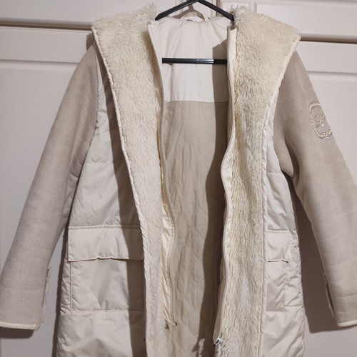 Lapin House coat for girl size 8 like new, beige, warm with fur hood