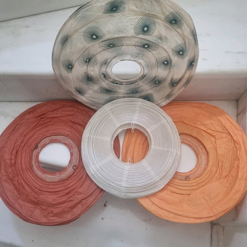 Paper lampshades used, pack of 4 pieces