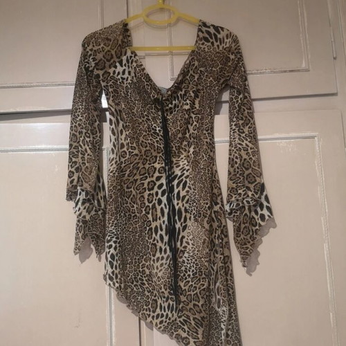 Mara’s Collection leopard print blouse asymmetric cut like new