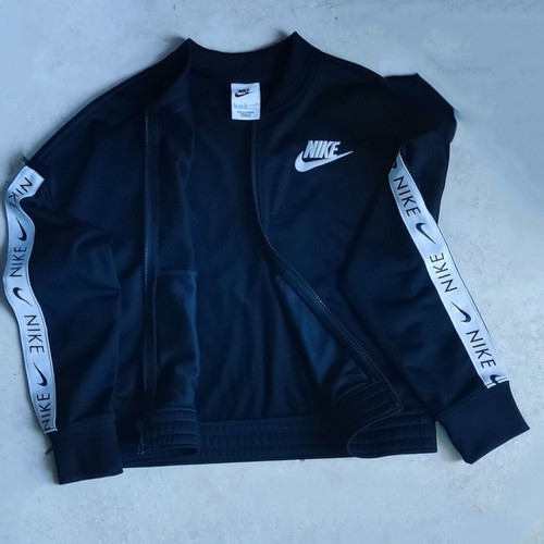 Φόρμα Nike σετ παιδική καινούργια, μέγεθος 146-156cm