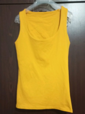 Zara sleeveless shirt used, size small