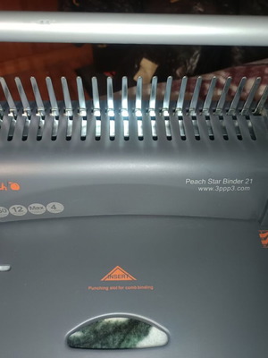 Binding machine and thermal binding machine new with spirals and covers