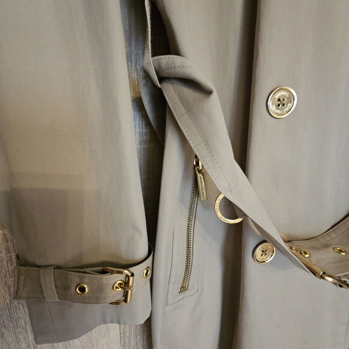 Michael Kors trench coat beige size M like new