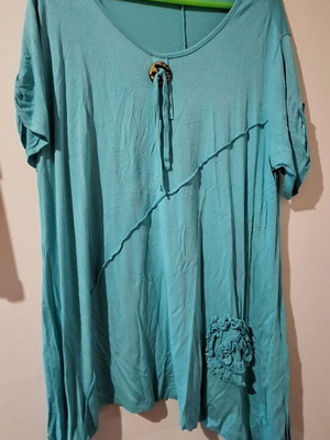 Blue short-sleeve blouse new, size XL