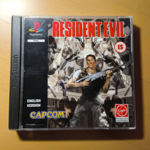 Resident Evil PlayStation 1 Black Label like new