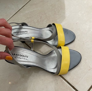 Πέδιλα LaRedoute, ελάχιστα φορεμένα