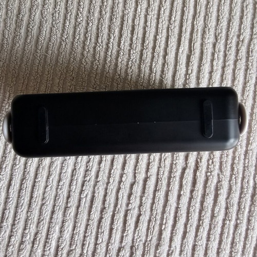 Miniso wireless Bluetooth speaker like new, black/white