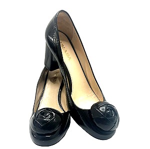 Prada patent leather mid heels