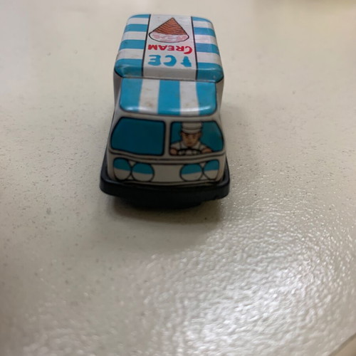 Tsigkino ice cream truck miniature made in Japan used, 70s