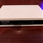  TP-LINK TL-WA601G 108M Access Point, Client, Repeater, Point to Point, Point to Multi-point + TP-LINK TL-SF 1005D 5-port Fast Ethernet Switch