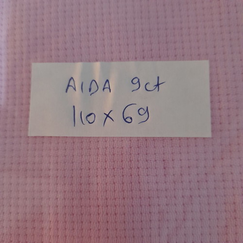 Ύφασμα Aida για κέντημα 14ct, 11ct και 9ct σε ροζ χρώμα σαν καινούργιο
