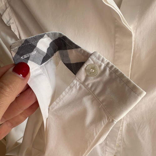 Burberry white slim line shirt used, size XS