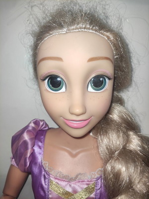 Disney Princess Rapunzel doll used, 80 cm height