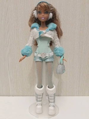 Barbie My Scene Icy Bling Madison Westley Mattel μεταχειρισμένη, Snow Winter Look 2007
