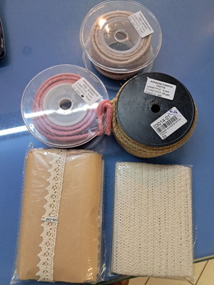 Ρολά κορδόνια και δαντέλες καινούργια, πακέτο 3+2