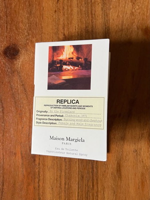 Replica By The Fireplace tester 1.5ml authentic new