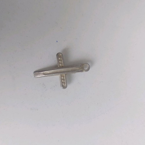 Cross pendant stainless steel used, silver color
