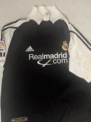 Real Madrid 2000 2001 Jersey Large Raul used, authentic