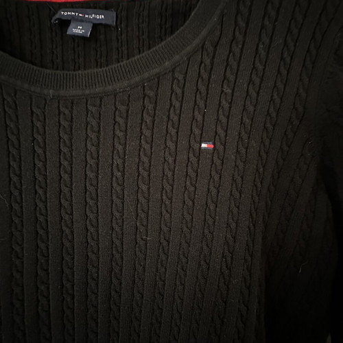 Tommy Hilfiger Black Cable Knit Sweater like new, 100% cotton