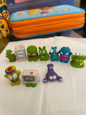 Moose mini trash monsters used, lot of 10 pieces
